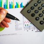 做 affiliate，先看提现门槛和收款方式，不然后台有数字也不算钱
